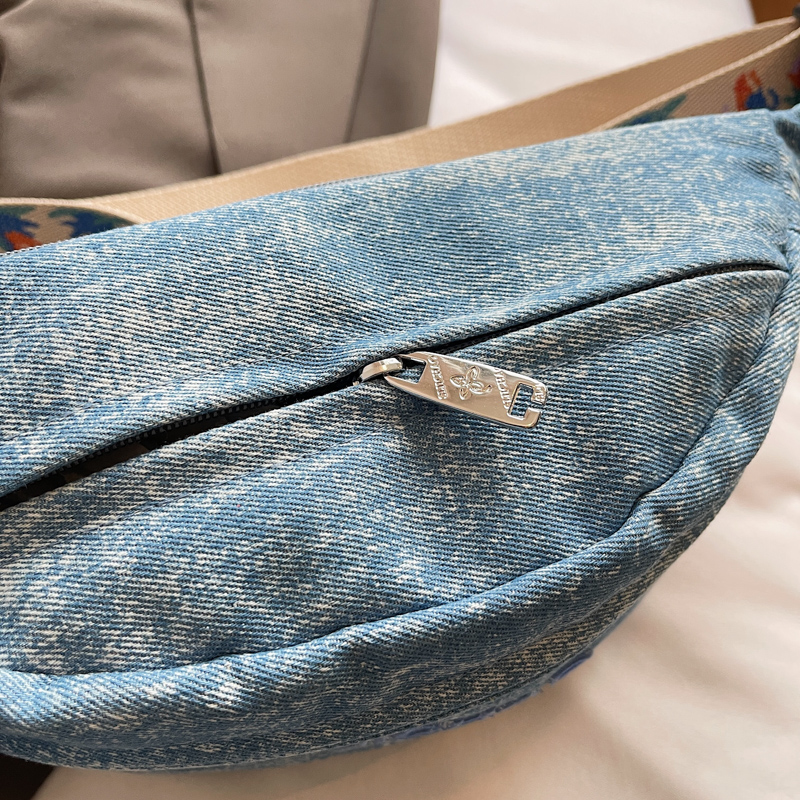 Denim Blue Chest Bags For Wome - Street Fashion Trends 2025 ulasan dan harga